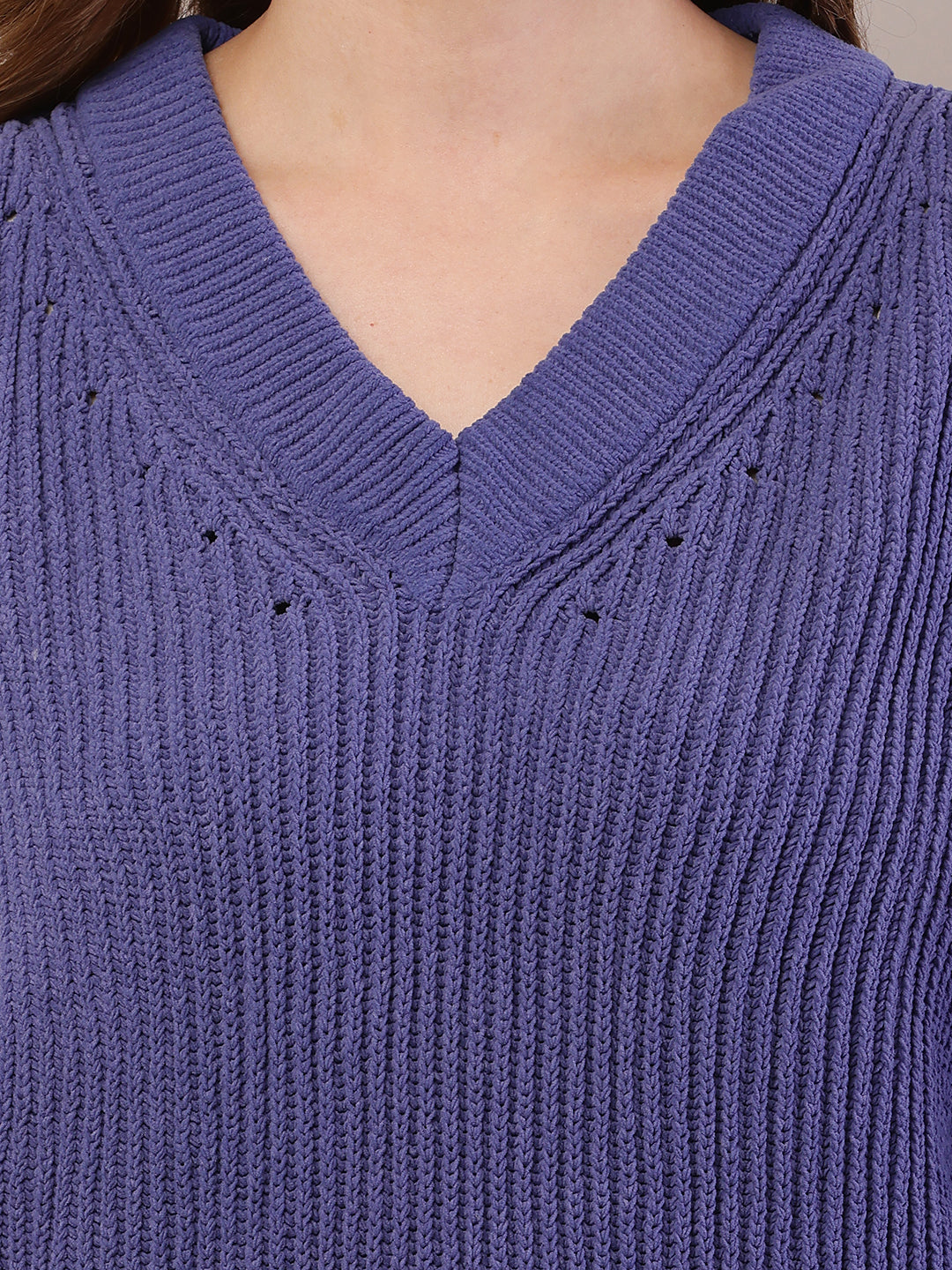Women blue acrylic knitted v-neck sweater