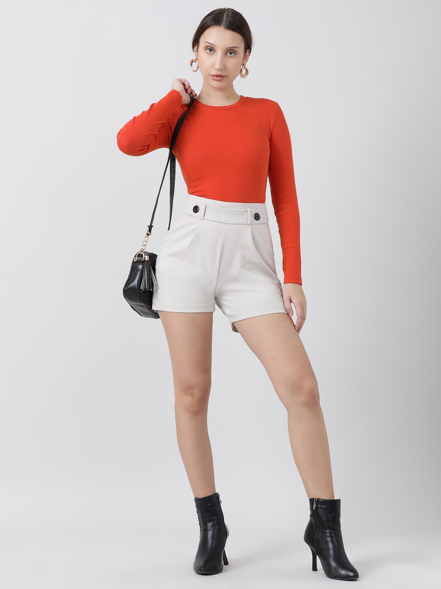 Women Slim Fit Beige Shorts With Insert Pockets