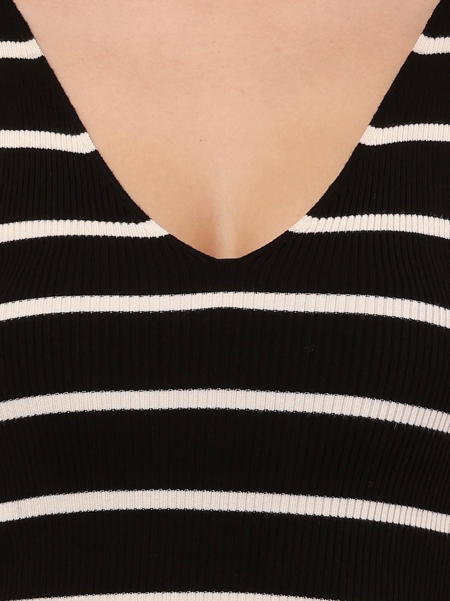 Women Viscose Sleeveless Black & White Stripe Top