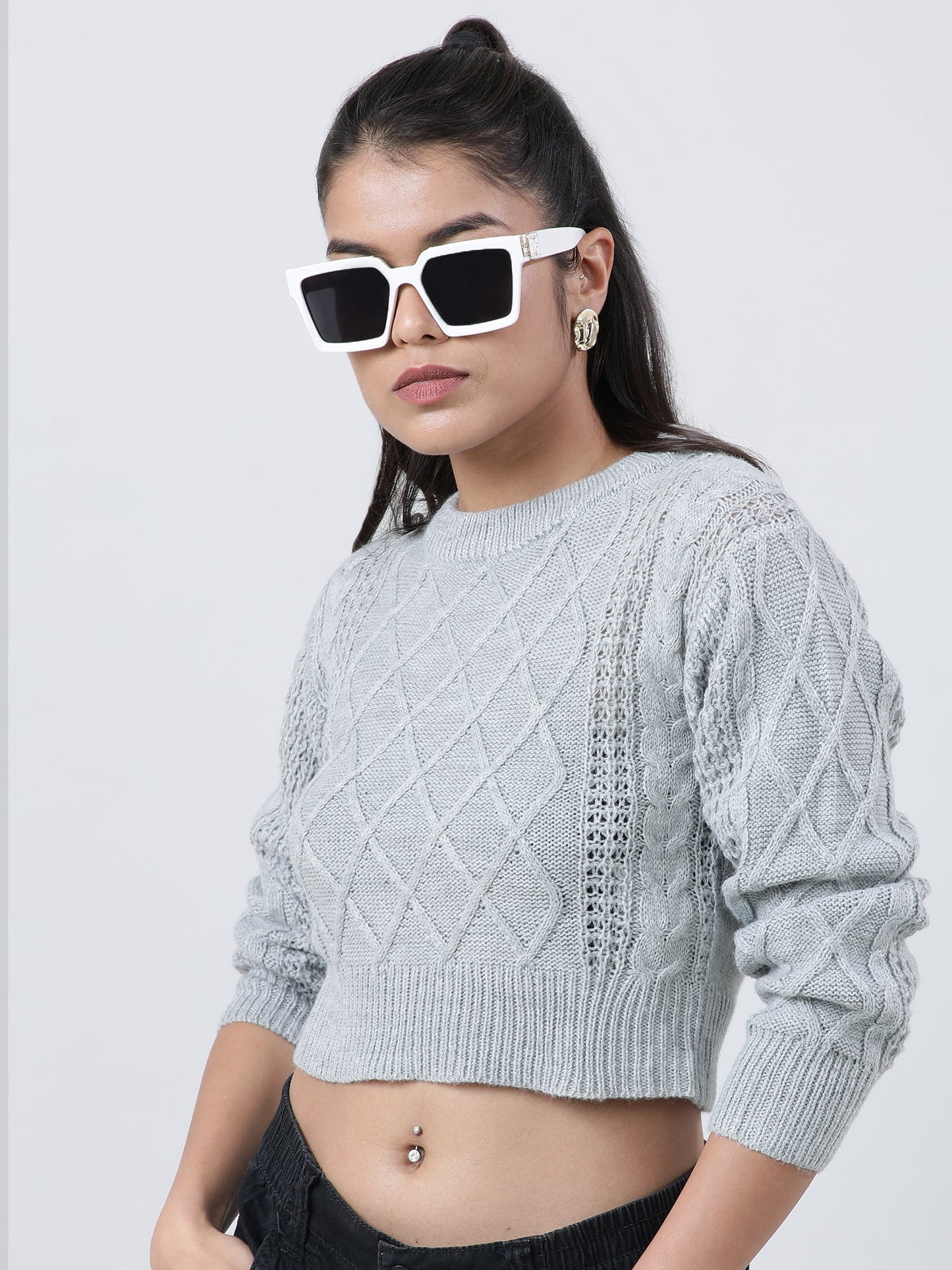 Women Regular Fit Knitted Grey Cropped Sweater