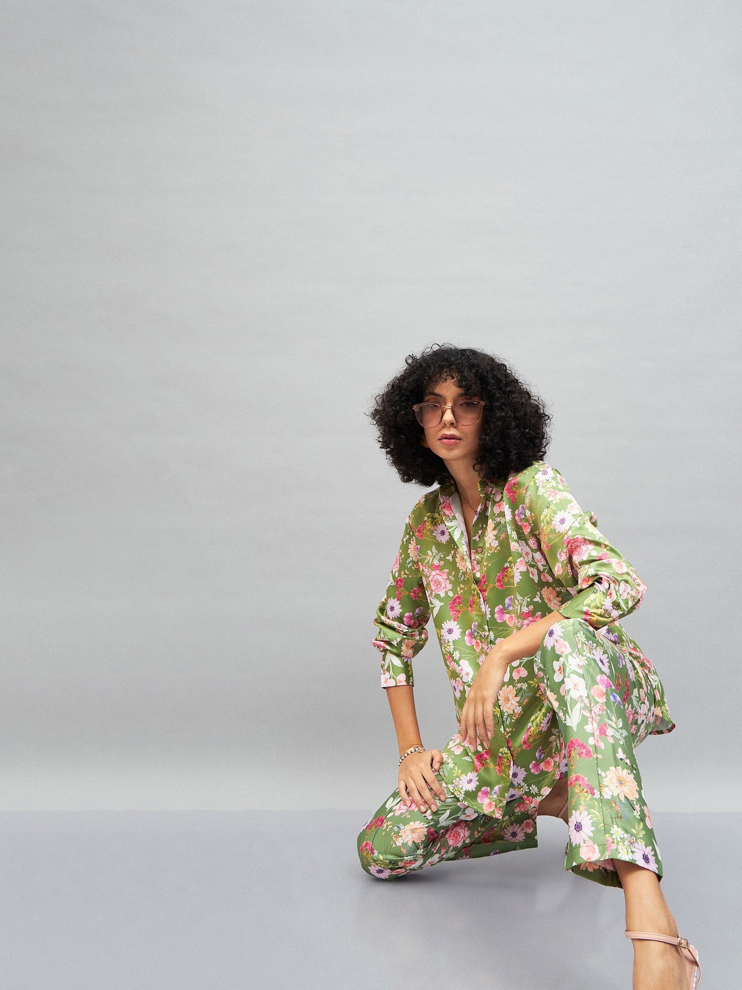 Olive Satin Floral Darted Pants-SASSAFRAS