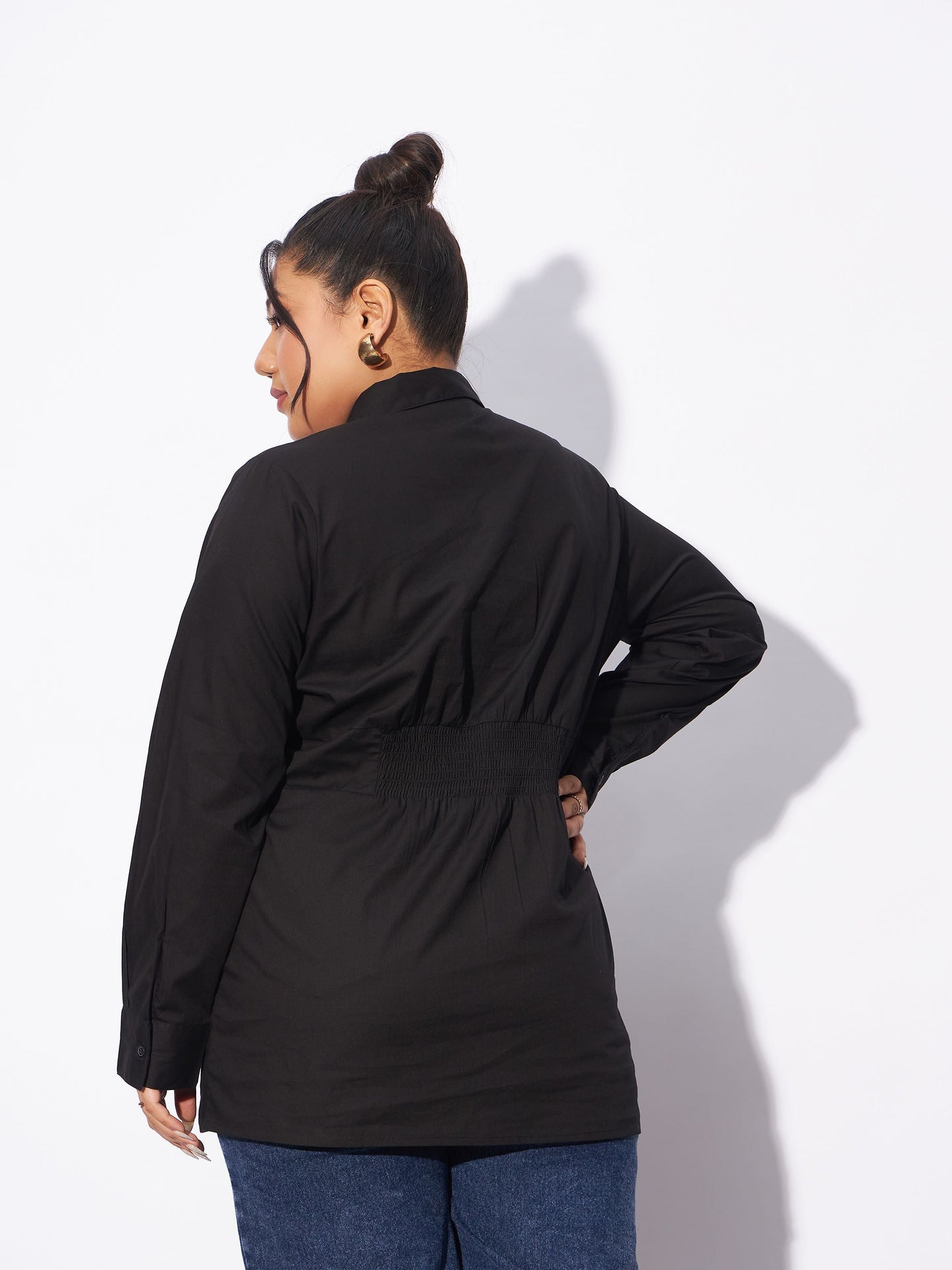 Black Poplin Pleated Slim Waist Shirt-SASSAFRAS Curve