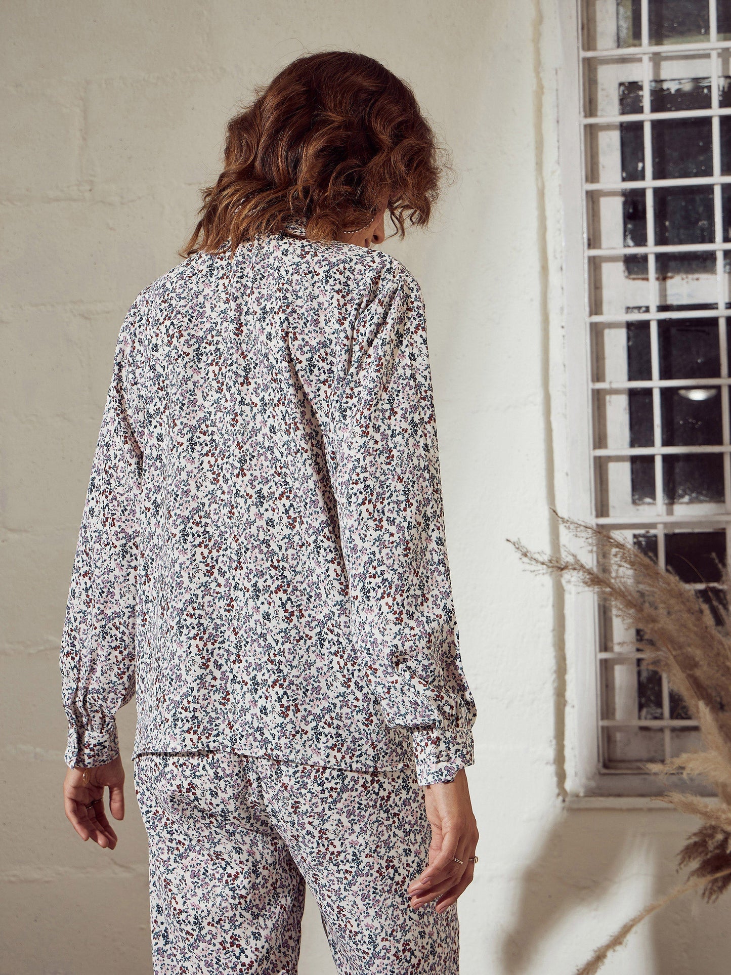 Cream Ditsy Floral Neck Tie Top-SASSAFRAS