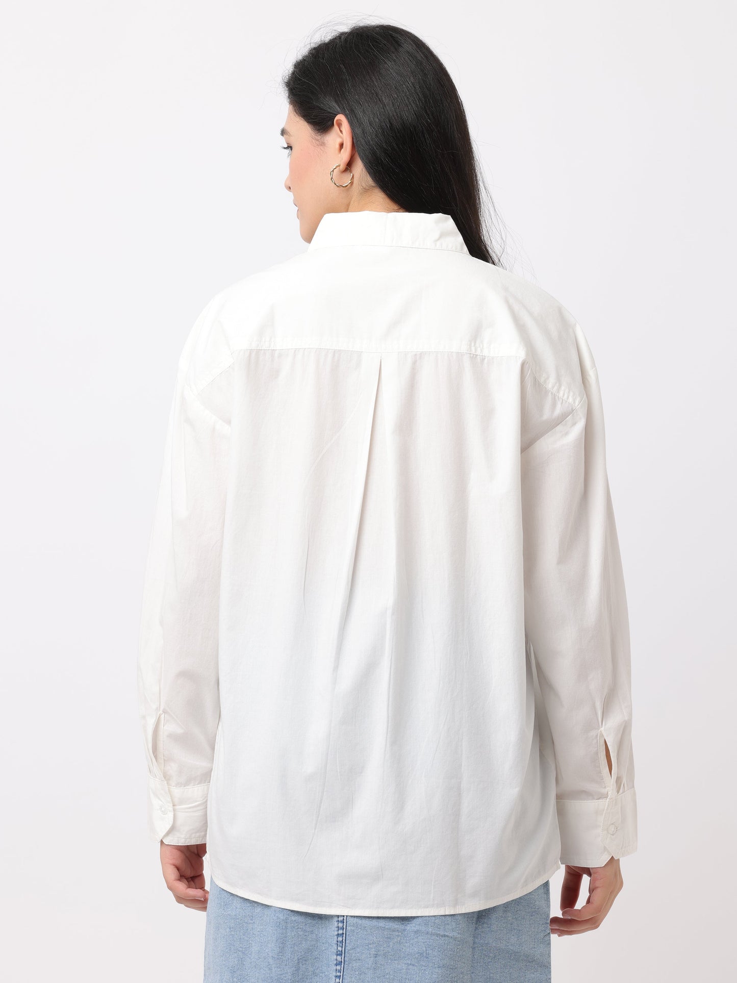 Women Solid White Oversized shirt with front pocket