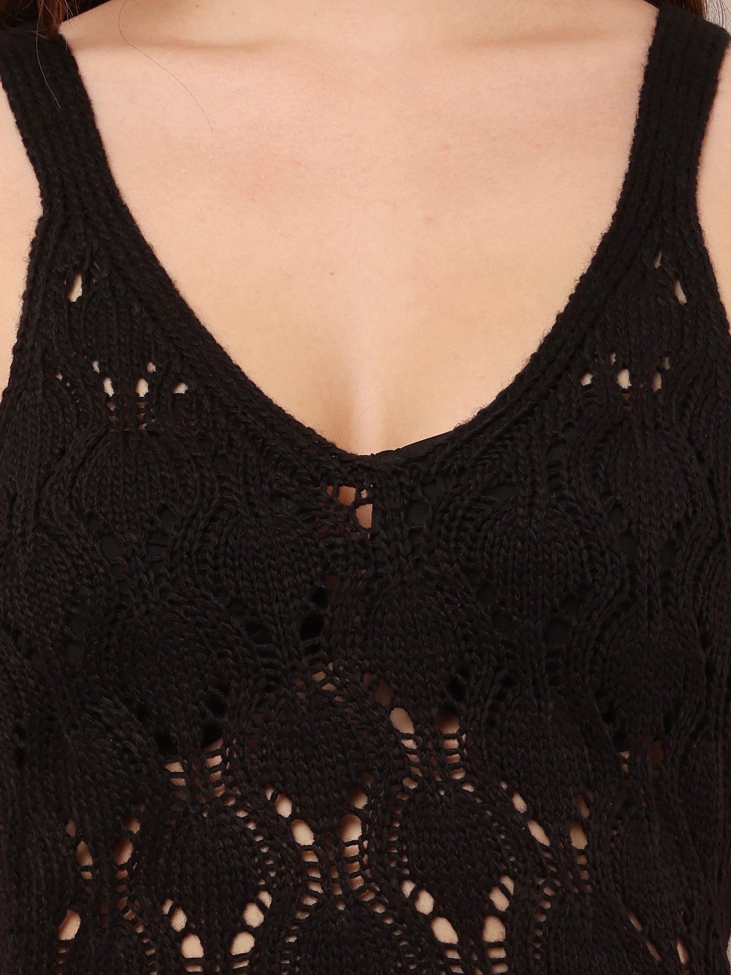 Women Black Sleeveless Bodycon Dress