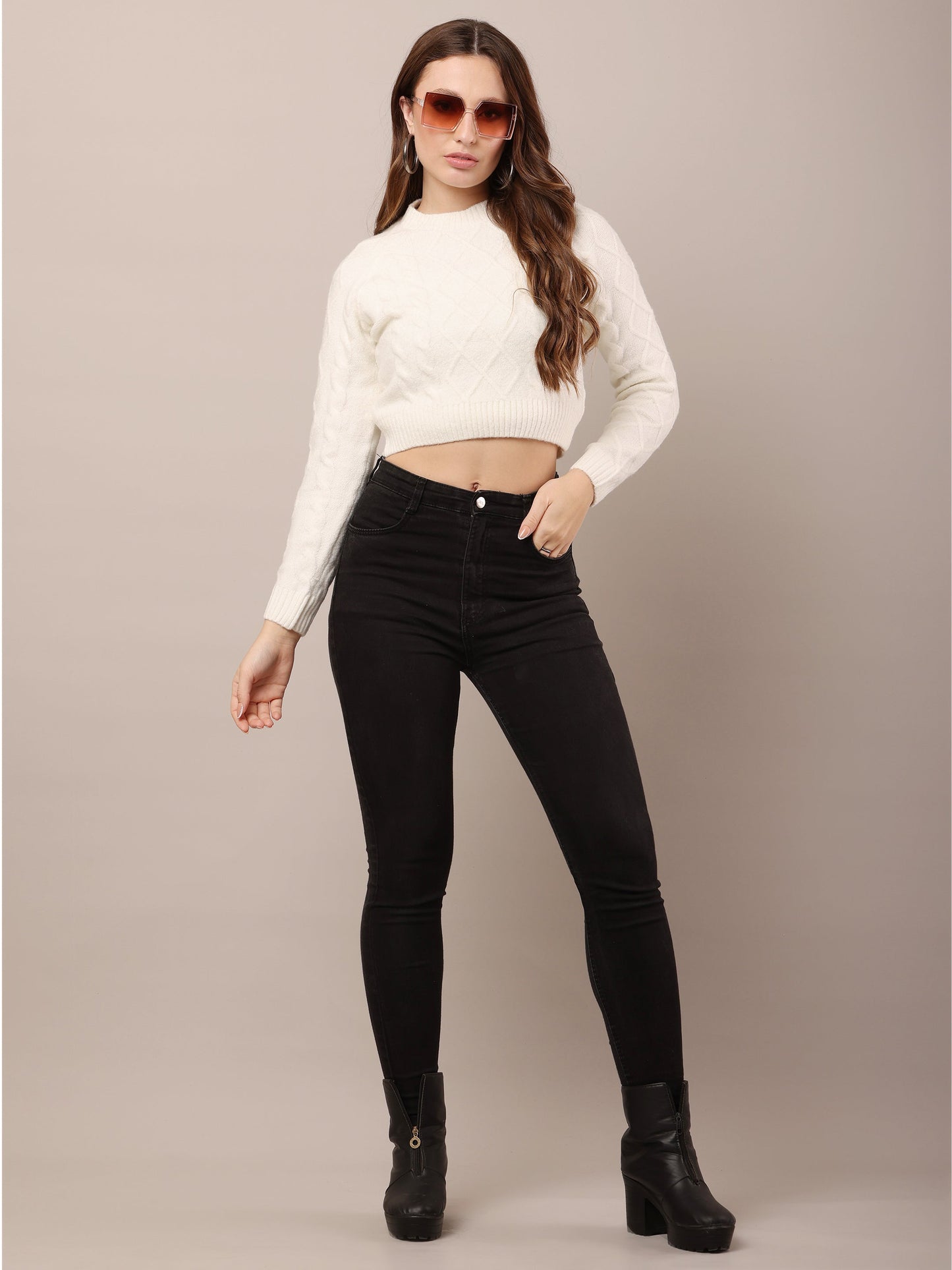 Women Acrylic Off-white Crop Sweater