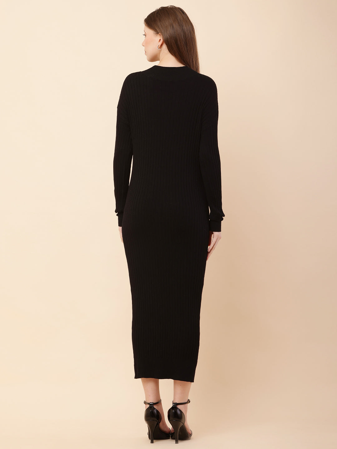 Women Black Ribbed V-neck Bodycon Dress