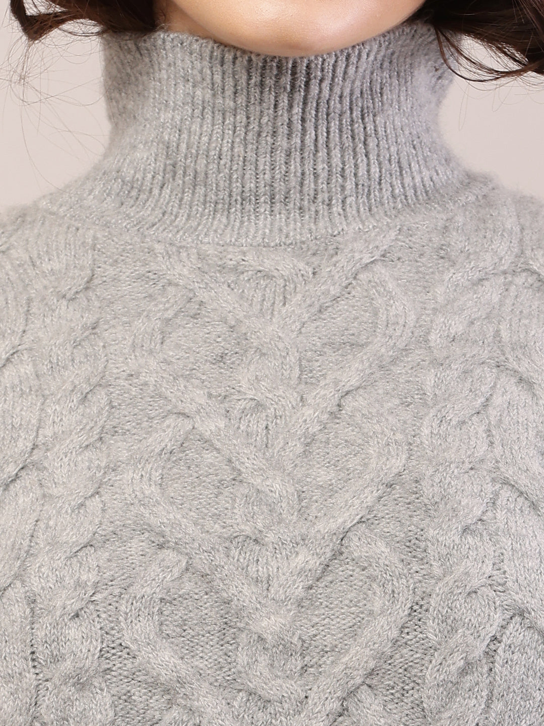 Women grey acrylic full sleeve cable knit sweater