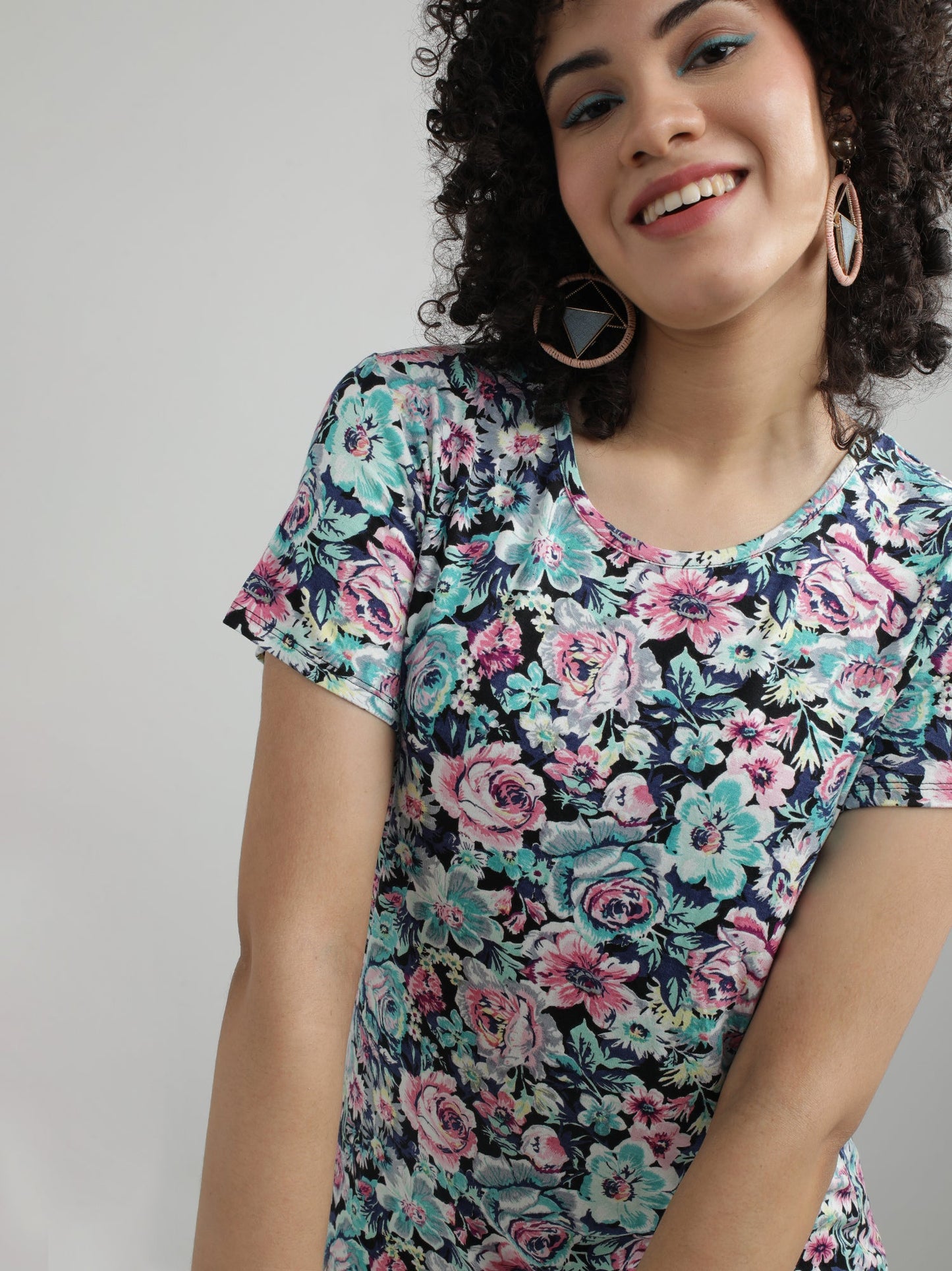 Women Printed  Short Sleeves T shirt