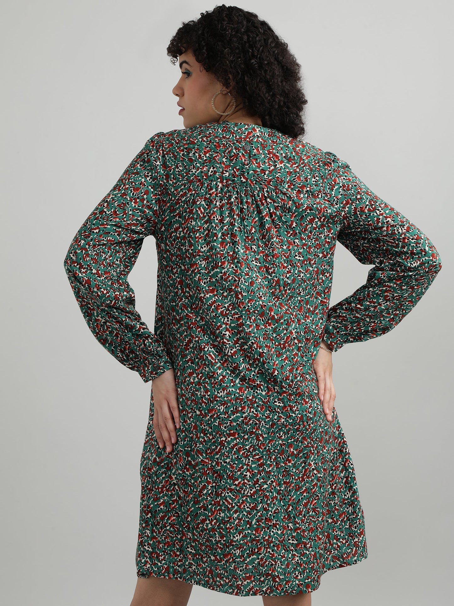 Women Viscose Green Breezy Dress