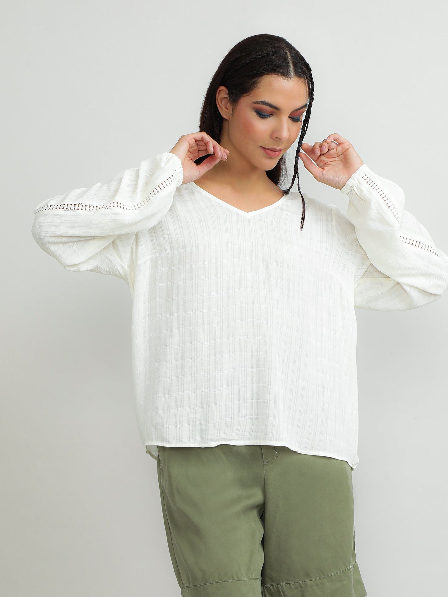 Women Viscose Cream Relaxed Top