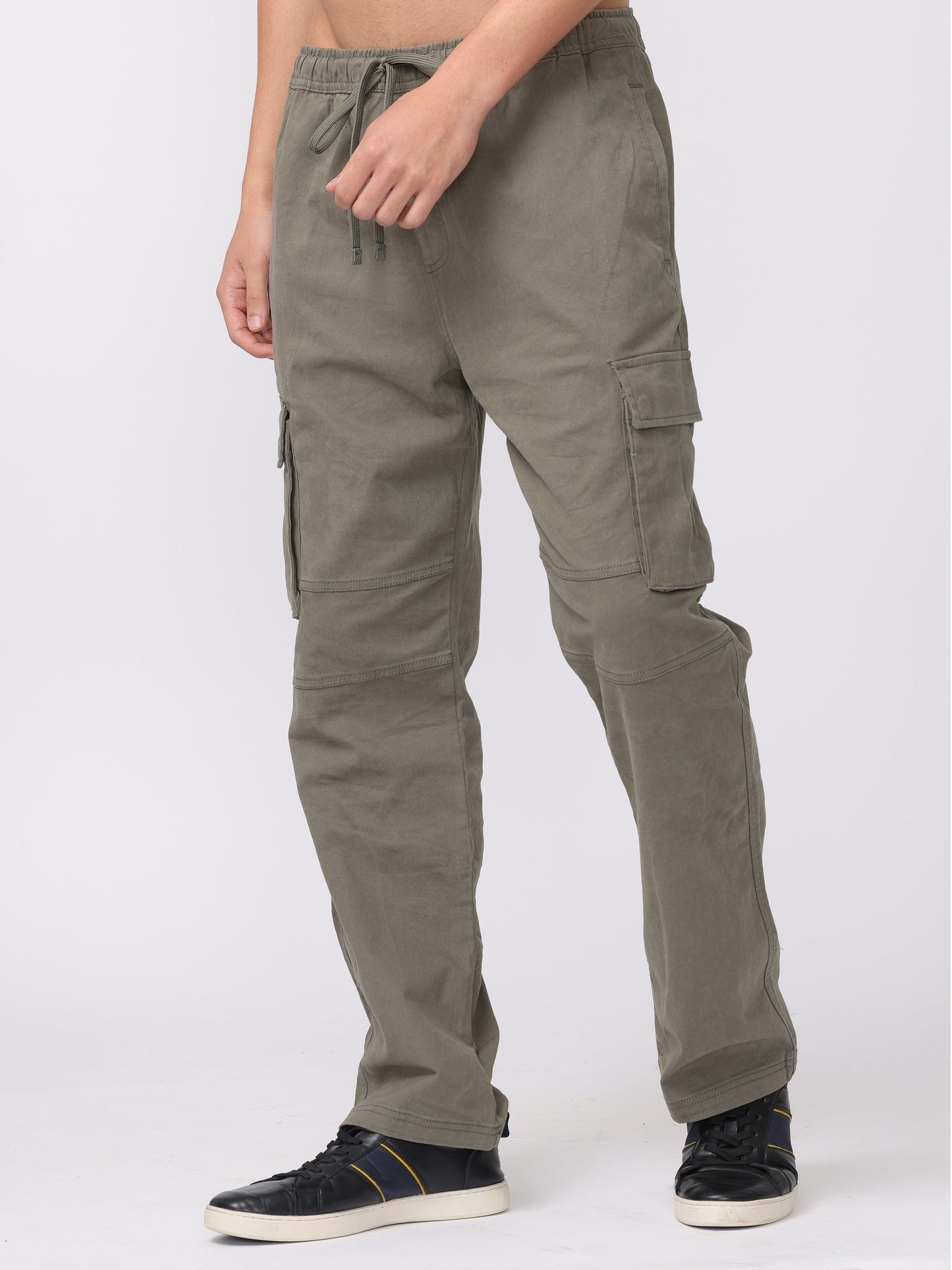 Men Olive Regular Fit Cargo Pants