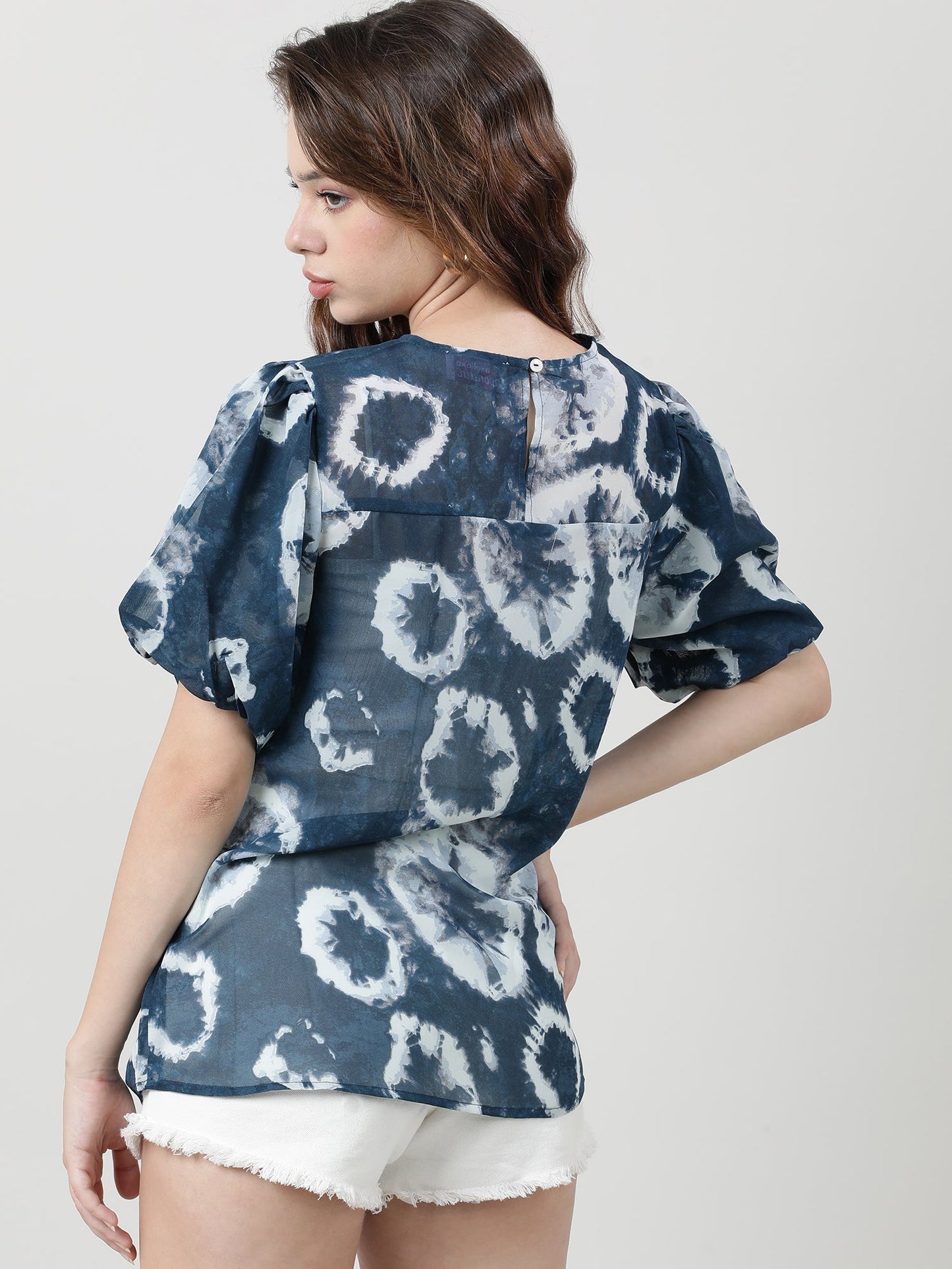 Women Regular Fit Blue Tie & Dye Print Top
