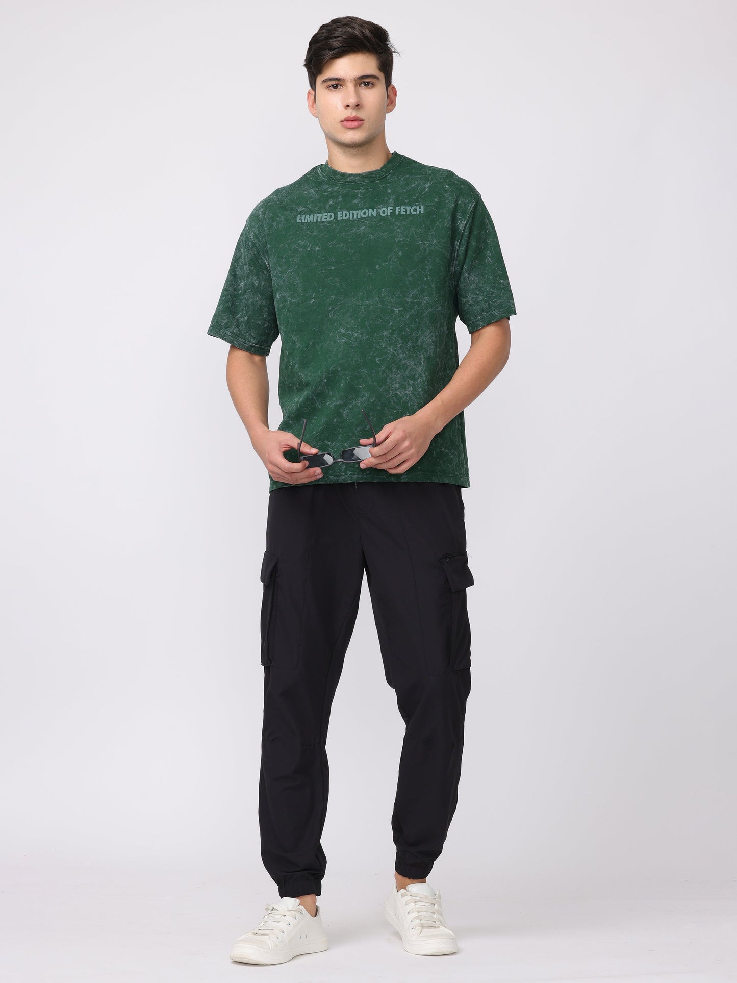 Men Black Comfort Fit Parachute Joggers