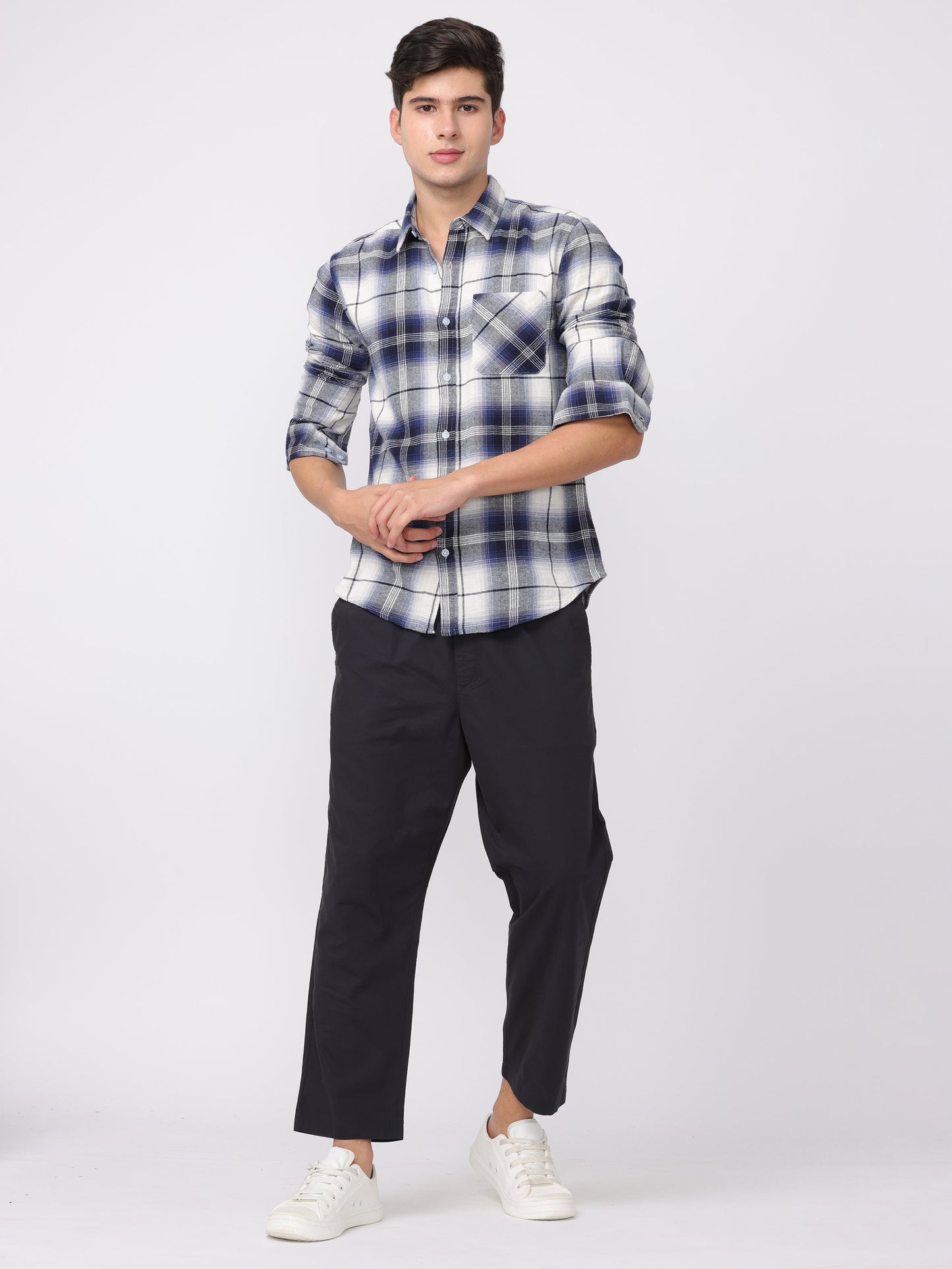 Men Black Regular Fit Elastic Waist Pants