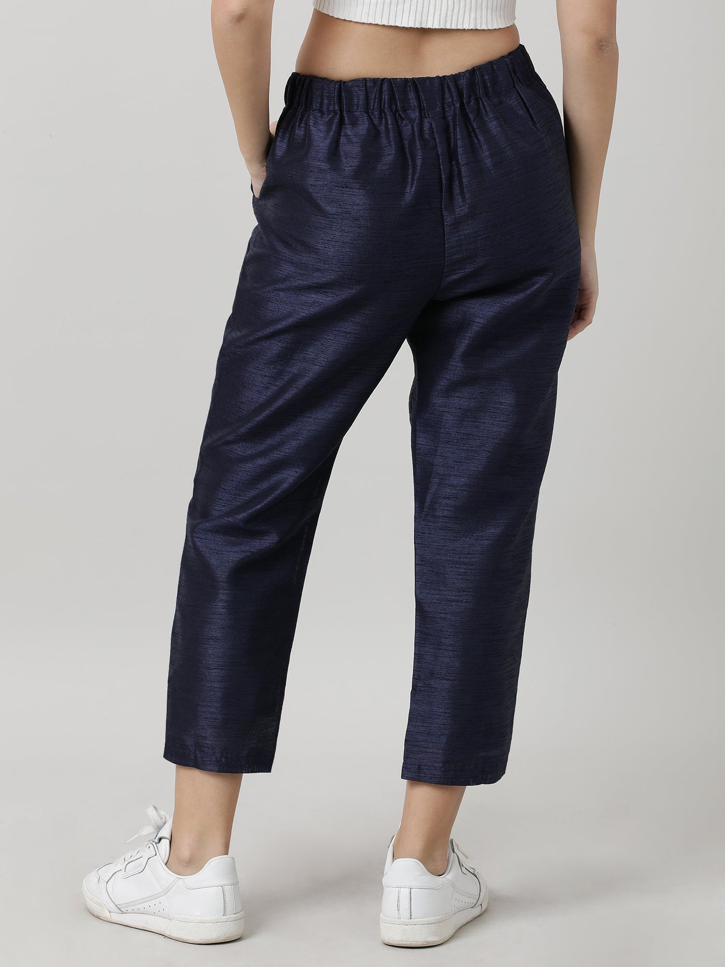 Women Relaxed Fit Navy Ankle Length Pants