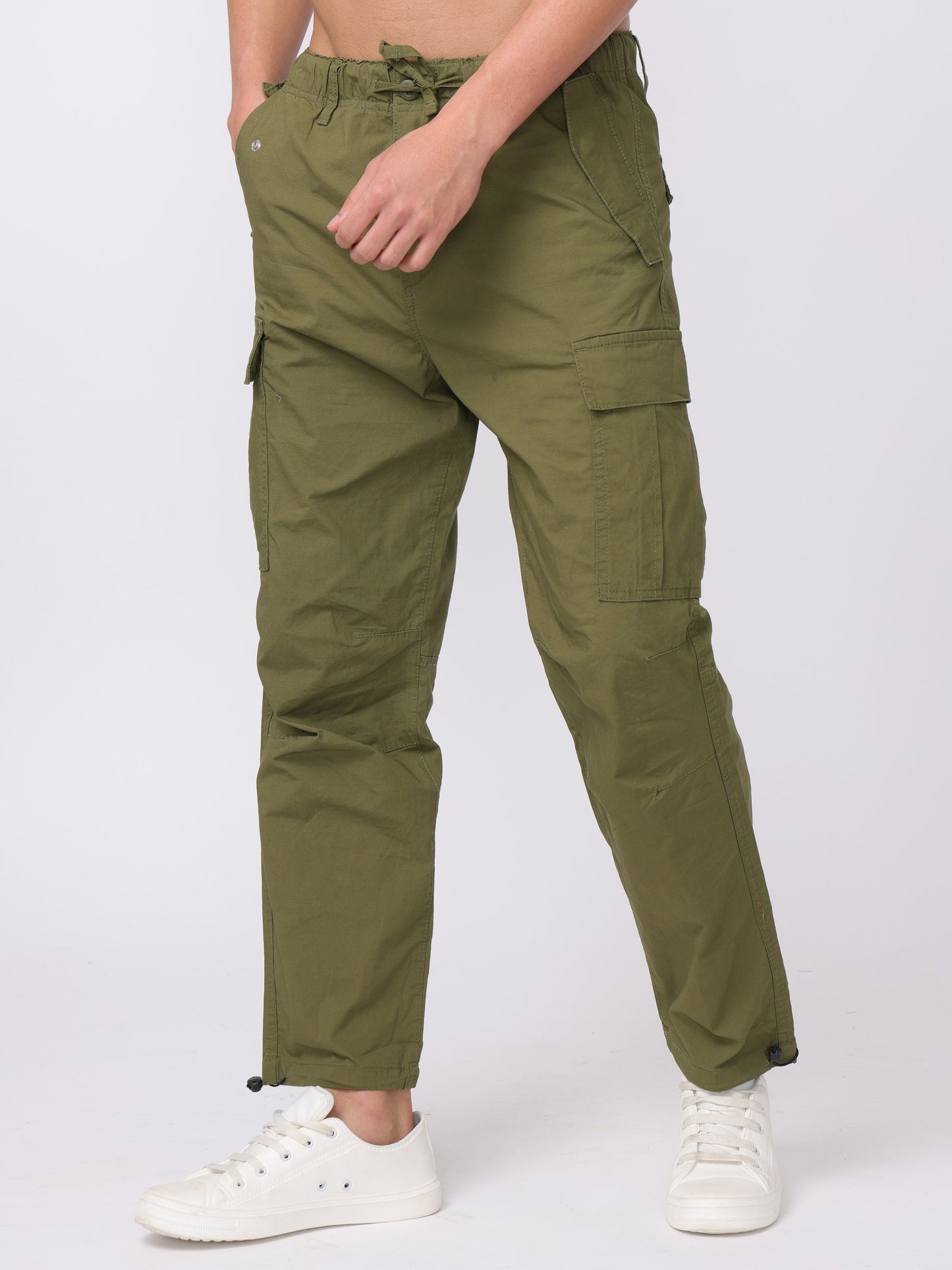 Men Green Regular Fit Cargo Pants