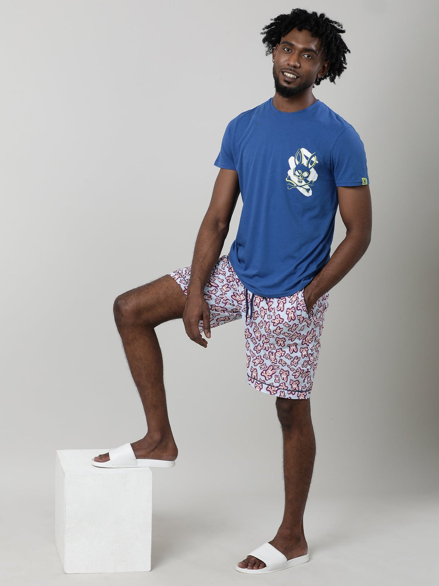 Printed Comfort Fit Cotton Knee Length Shorts