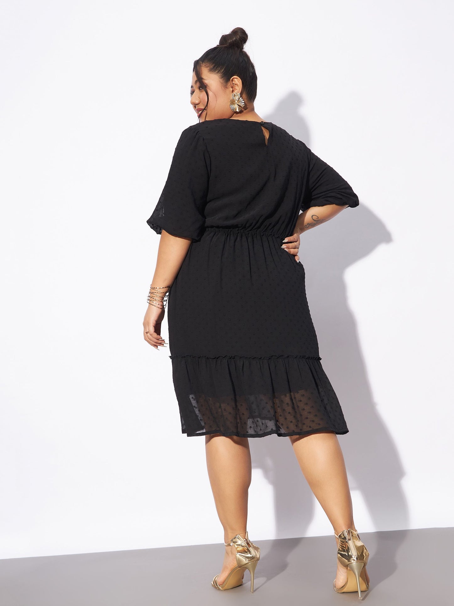 Black Dobby Puff Sleeve Skater Dress-SASSAFRAS Curve