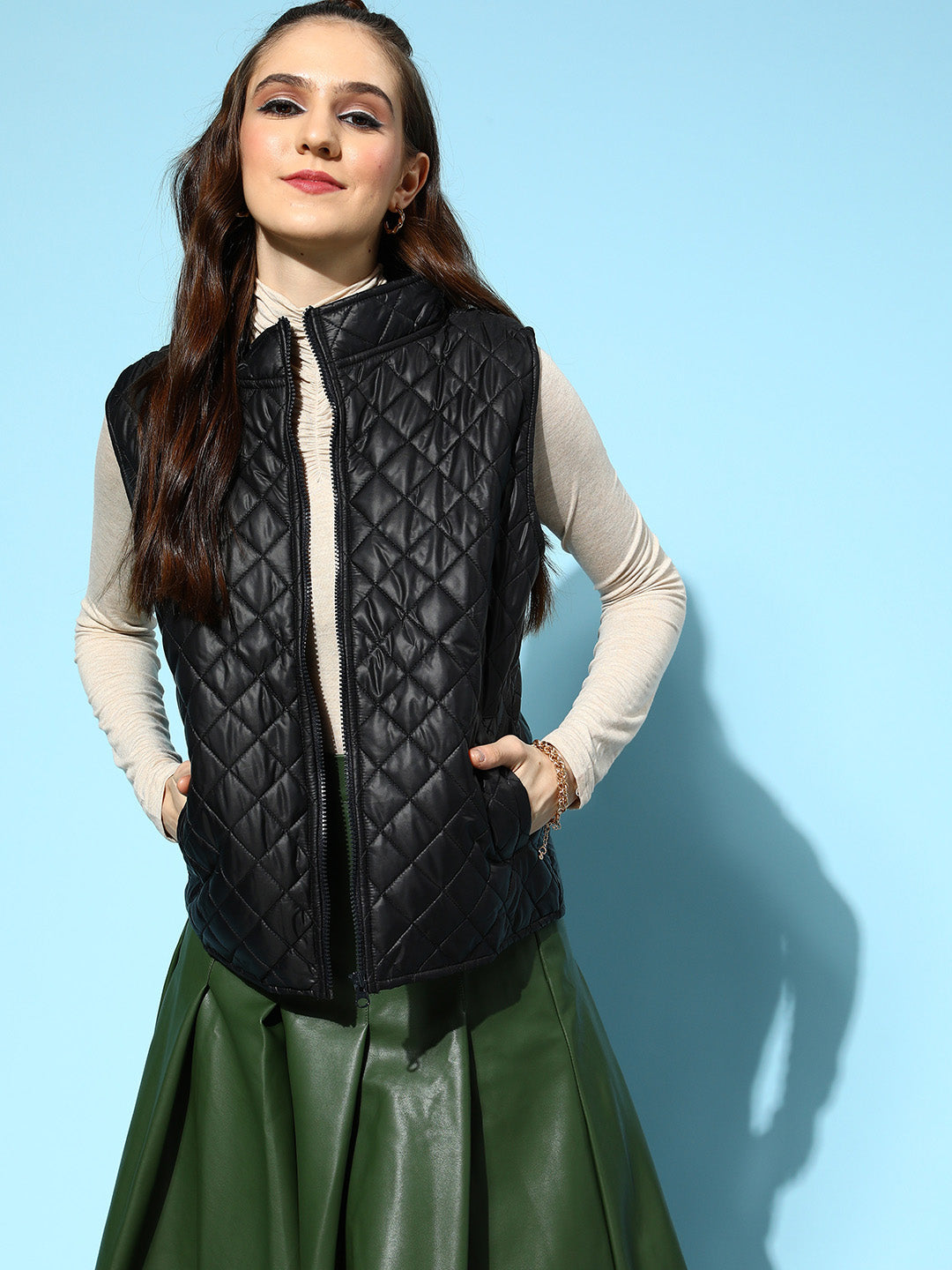 Black Quilted Sleeveless Hood Jacket-SASSAFRAS