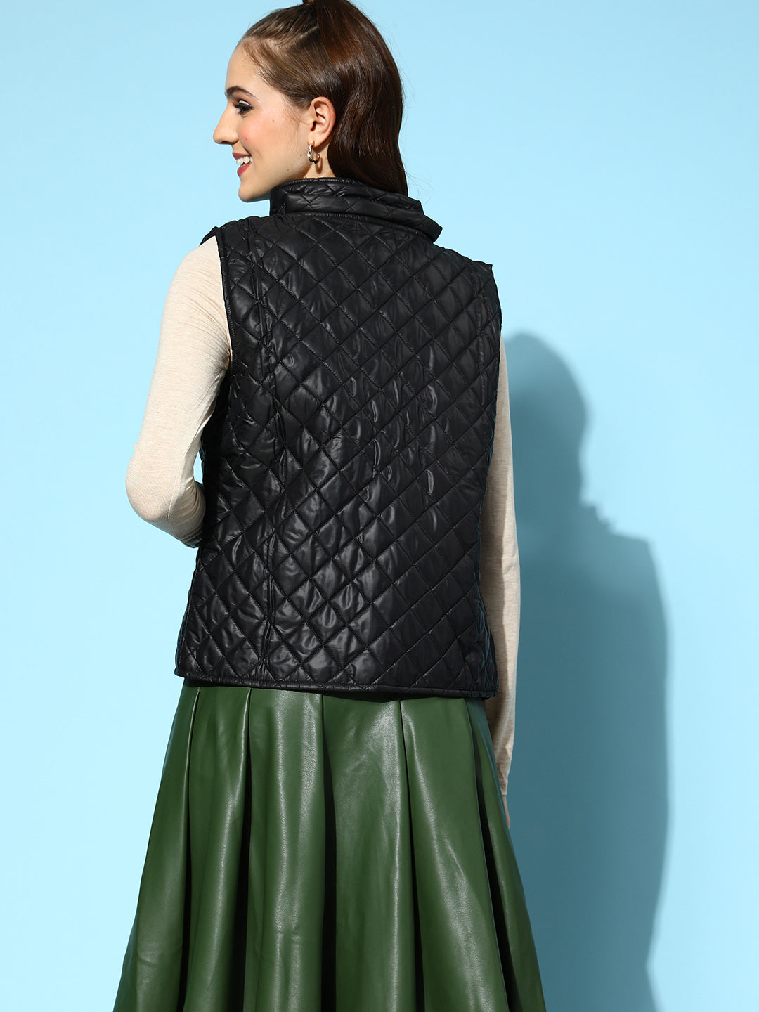 Black Quilted Sleeveless Hood Jacket-SASSAFRAS
