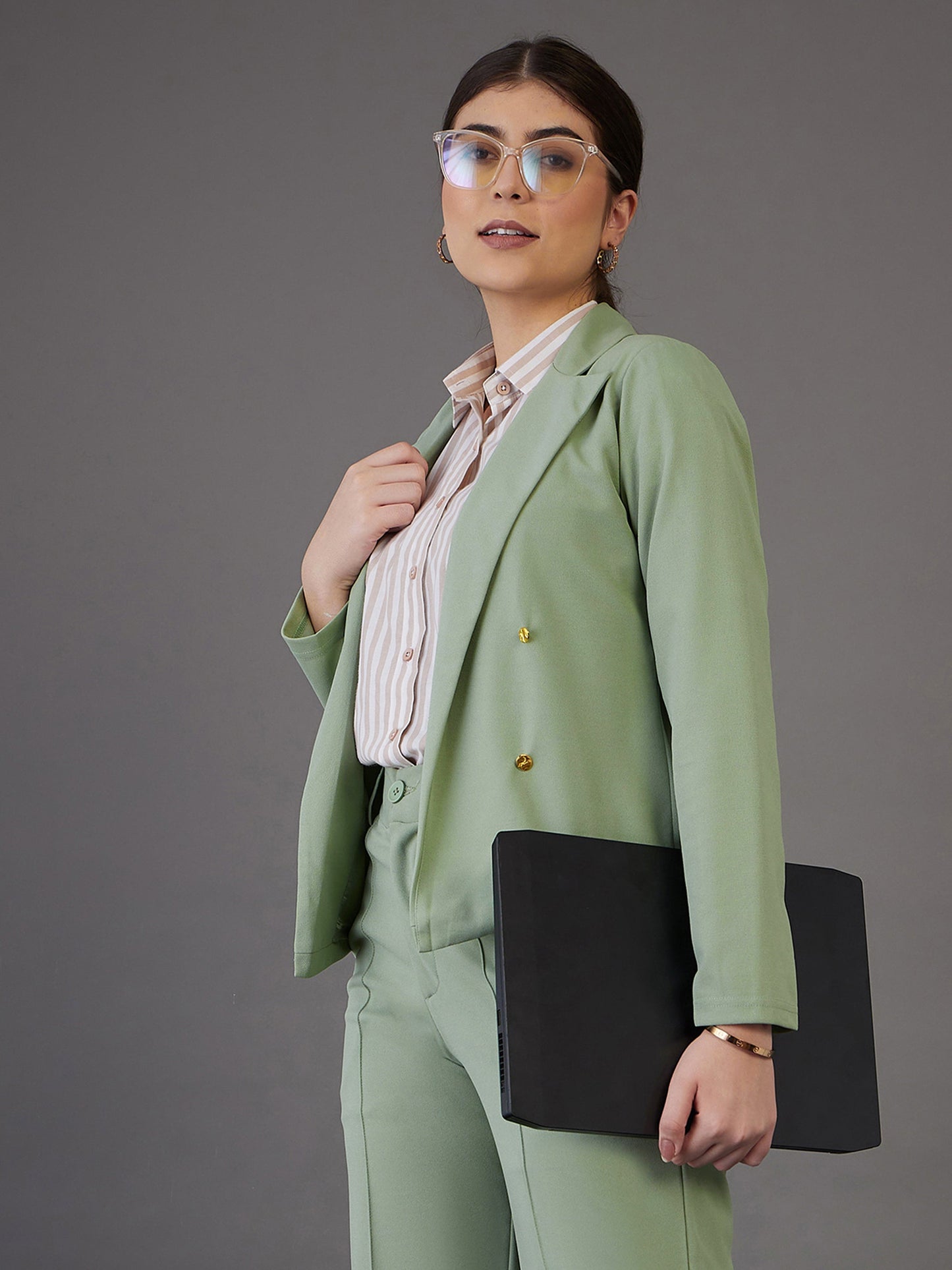 Green Notch Collar Single-Breasted Blazer-SASSAFRAS worklyf