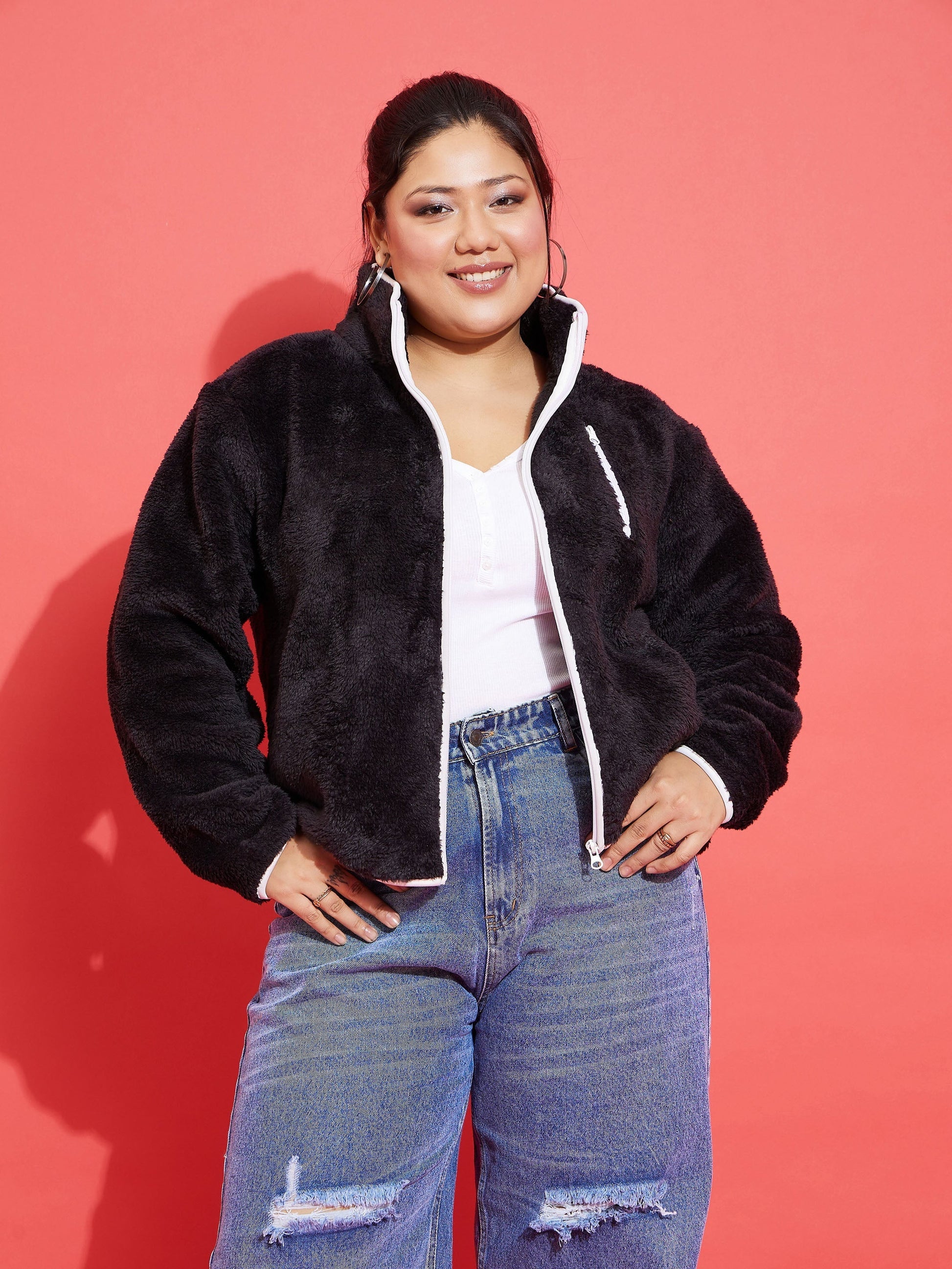 Black Fur Contrast Piping Zipper Jacket-SASSAFRAS Curve