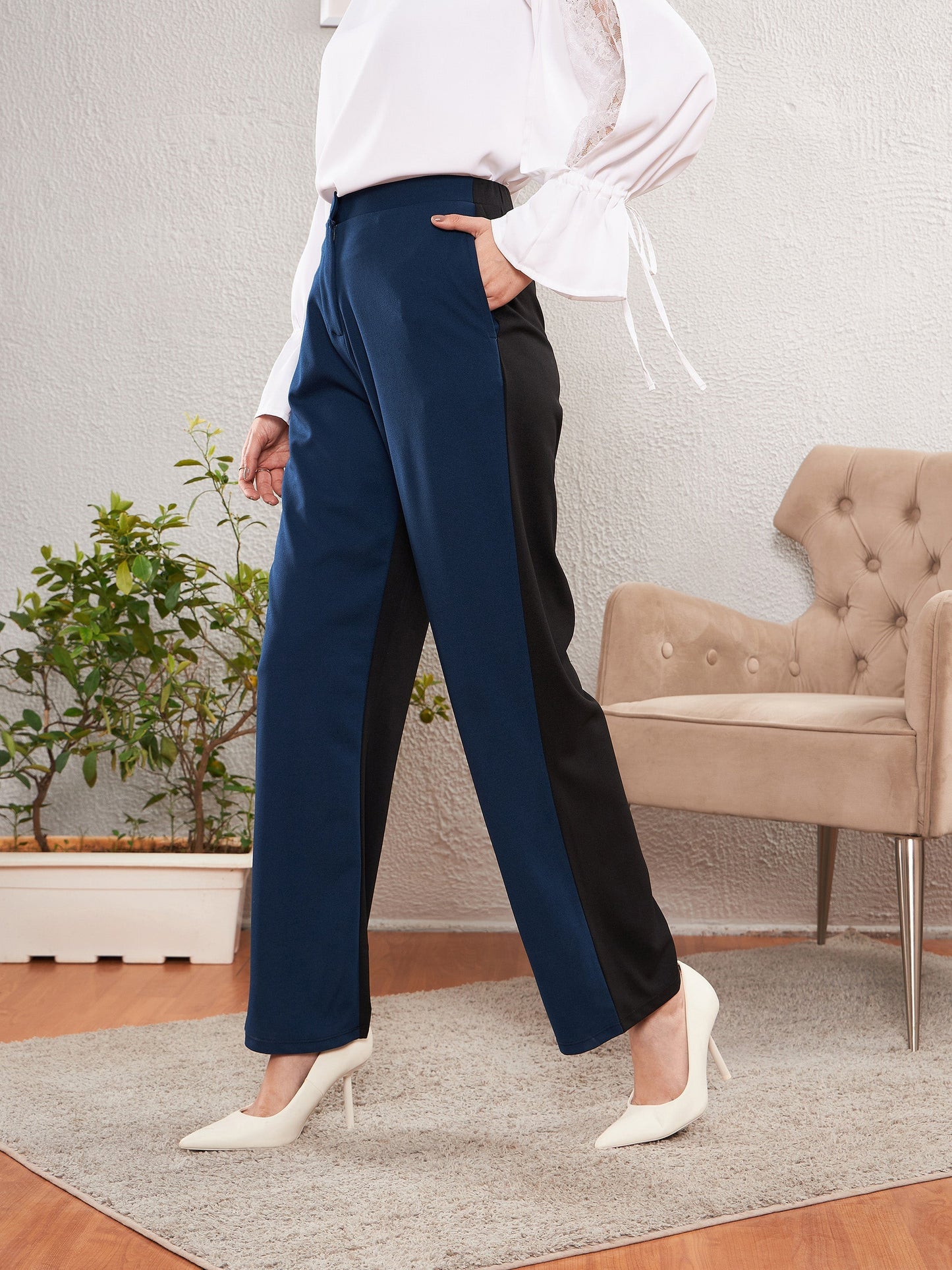 Women Blue & Black Color Block Straight Pants