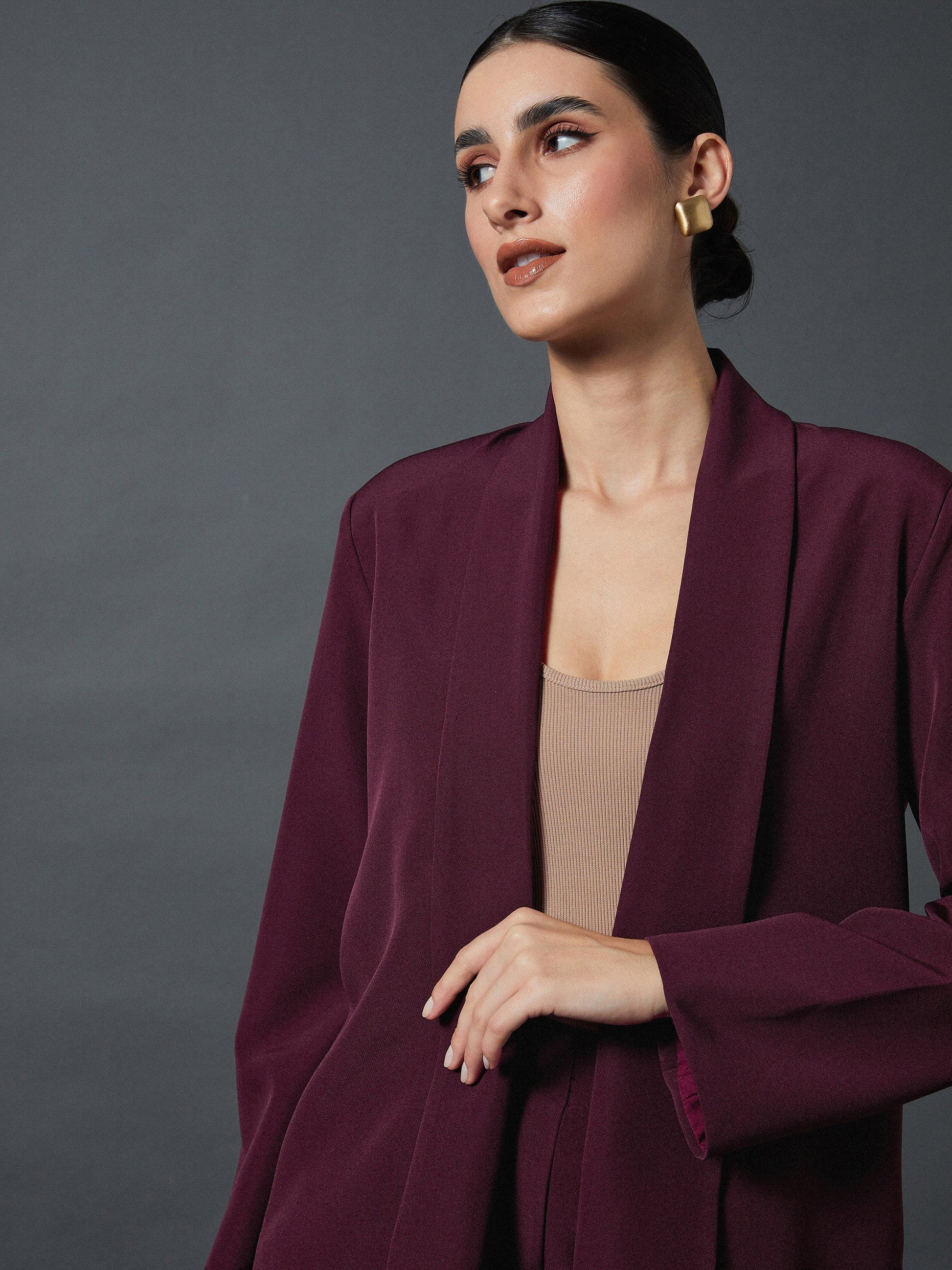 Maroon Shawl Collar Blazer With Balloon Fit Pants-SASSAFRAS worklyf