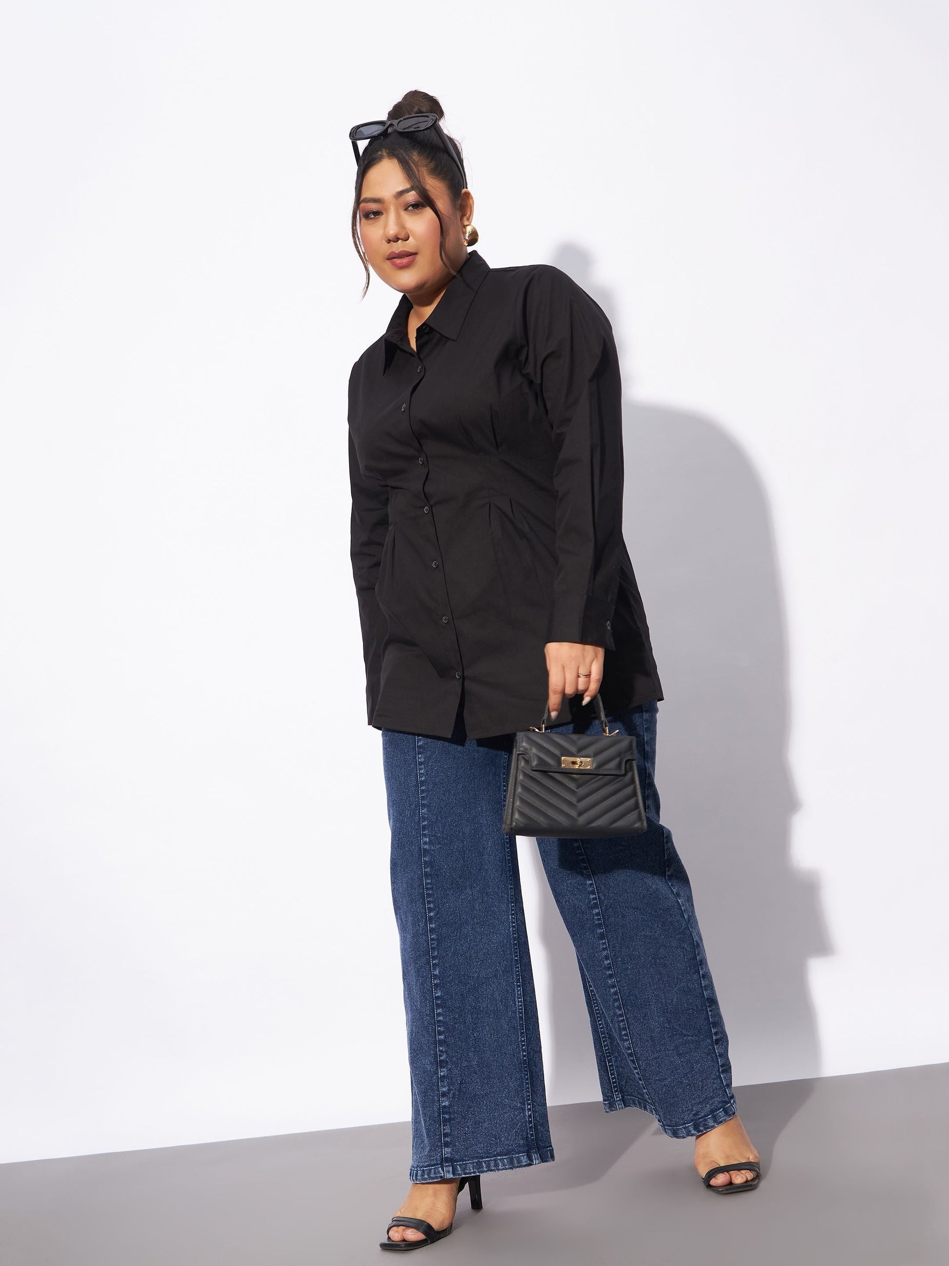 Black Poplin Pleated Slim Waist Shirt-SASSAFRAS Curve