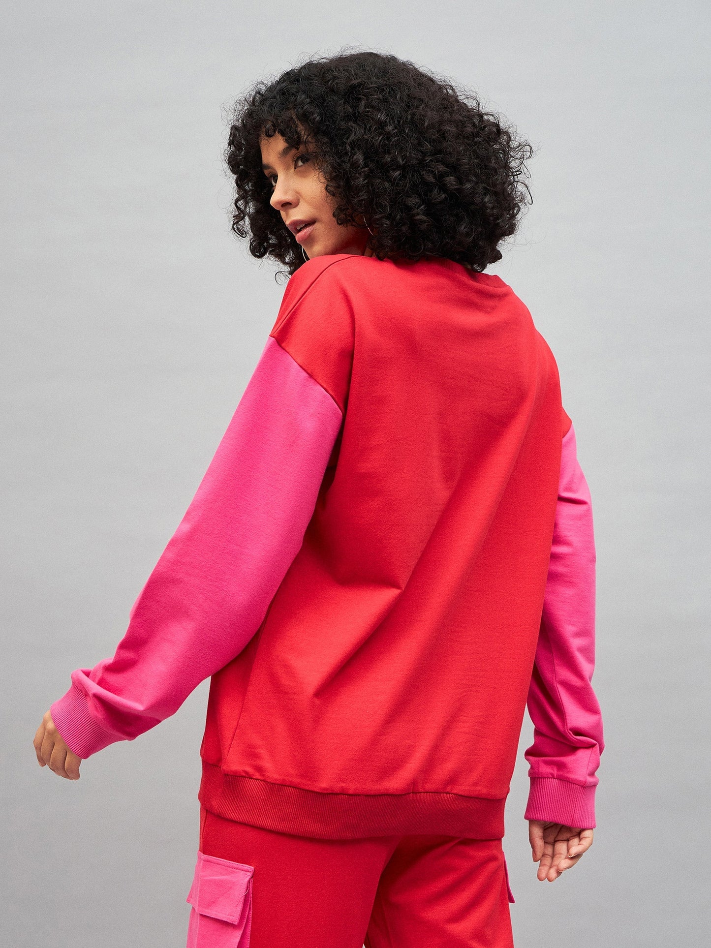 Women Red Knitted Colourblock Oversize Sweatshirt