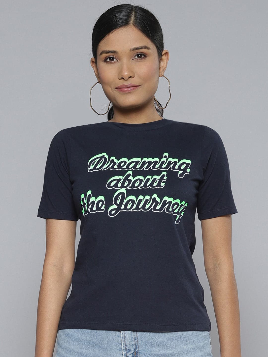 Women Navy DREAMING ABOUT THE JOURNEY T-Shirt-T-Shirts-SASSAFRAS