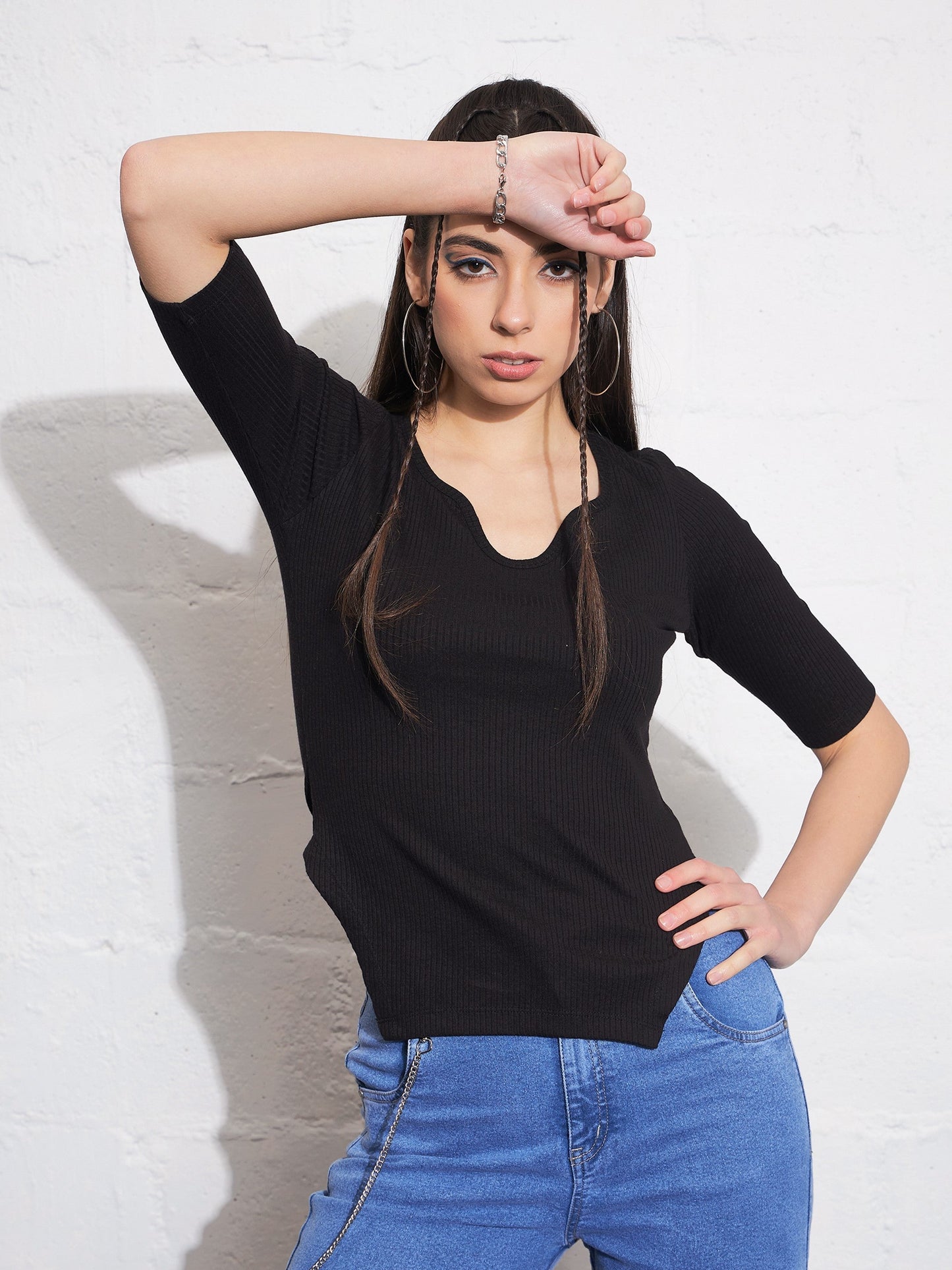 Women Black Rib Sweetheart Neck Shaped Hem Top