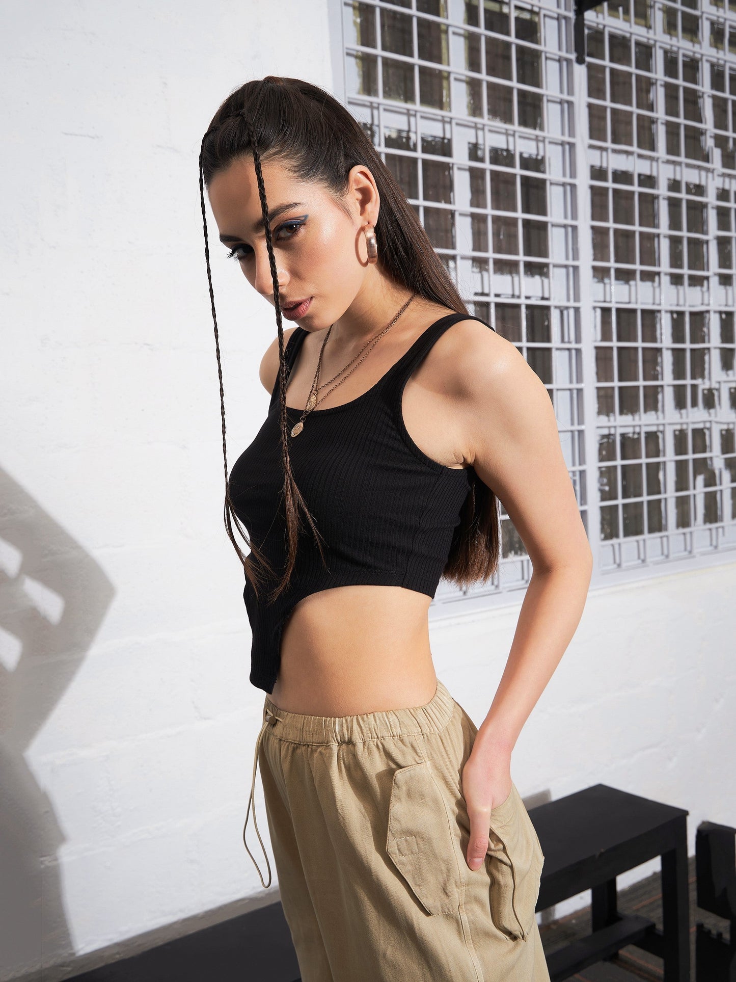 Black Rib High Low Hem Crop Top-SASSAFRAS