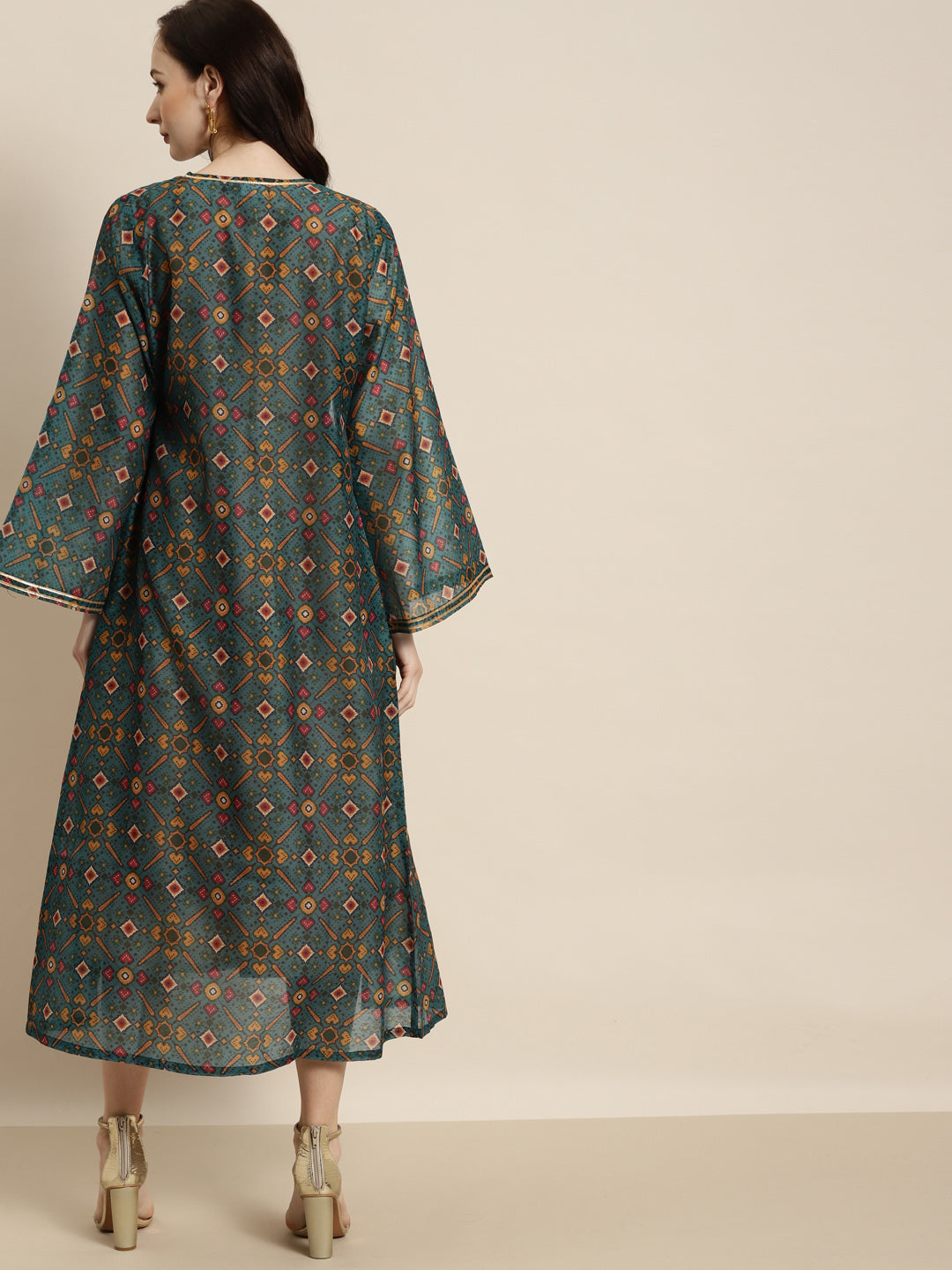 Women Teal Patola Front Open Shrug