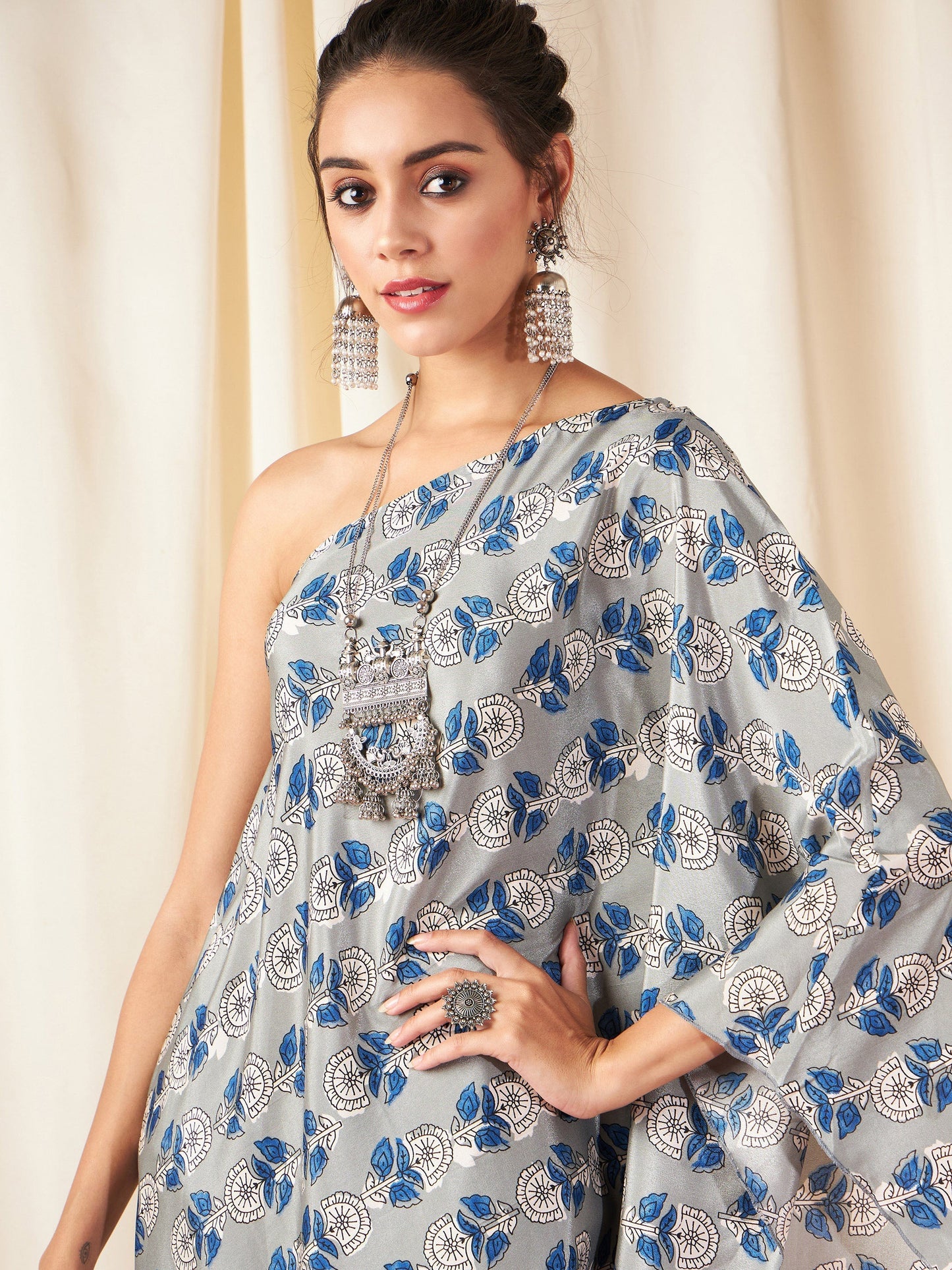 Women Grey Floral One Shoulder Kaftan Top
