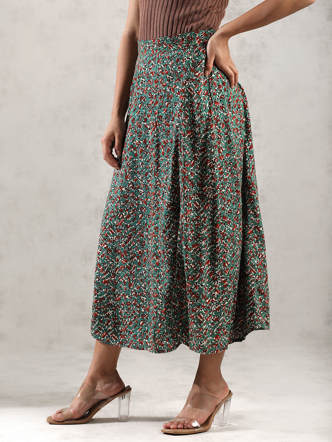 Women Green Regular Fit Skirt