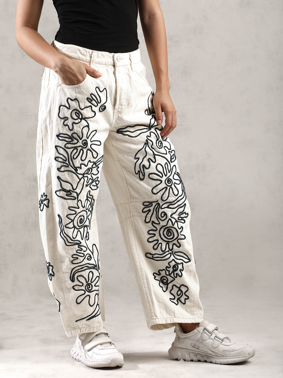 Women Cream Chic Thread Work Denim