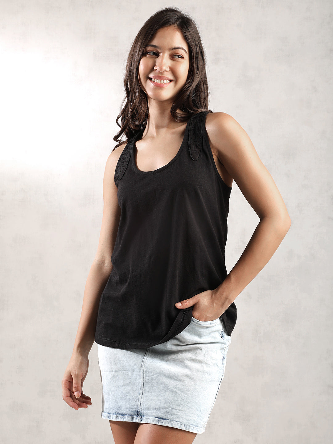 Women Black Comfort Fit Tank Top